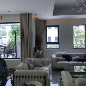dan phim cach nhiet biet thu the manor nguyen xien 10