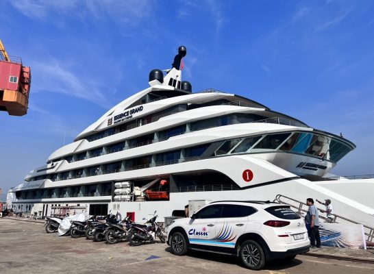 Bảng giá dịch vụ dán phim cách nhiệt cho tàu du lịch và du thuyền tại Phú Quốc 