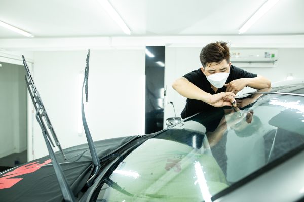Ảnh: Địa chỉ dán phim cách nhiệt ô tô uy tín tại TP.HCM