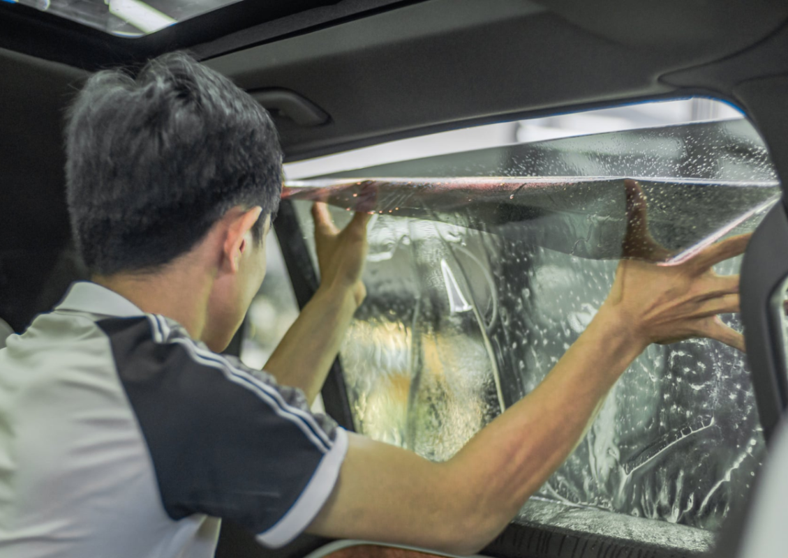 Dán phim cách nhiệt xe khách cần phải có quy định gì? 2 Bí quyết lựa chọn phim cách nhiệt đúng chuẩn