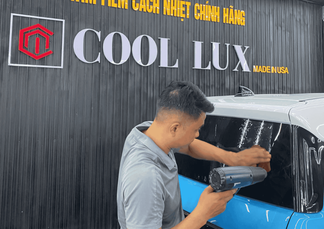 Quy trình dán phim cách nhiệt xe điện VinFast VF5 chuẩn tại Coolluxhome 3 Quy trình dán phim cách nhiệt xe điện VF5