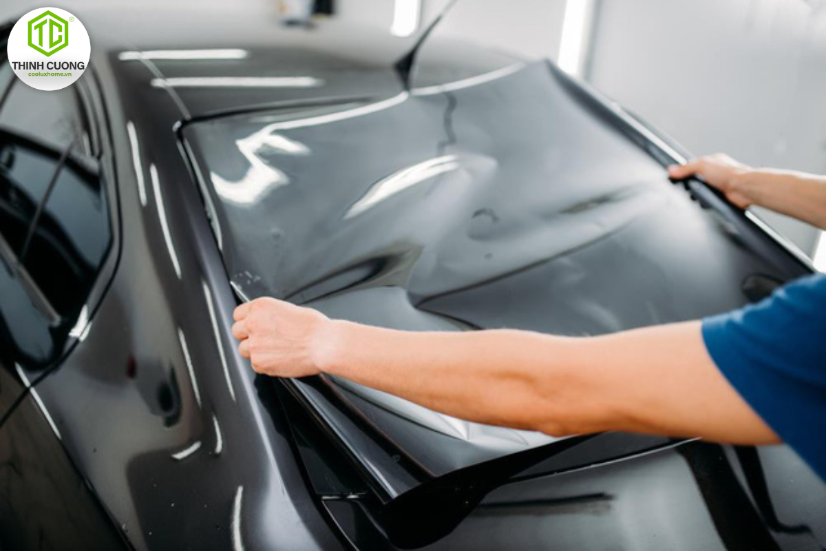 Phim cách nhiệt cao cấp cho ô tô: Giải pháp chống nắng đỉnh cao mùa hè 2 Tại sao nên chọn phim cách nhiệt cao cấp thay vì loại rẻ hơn?