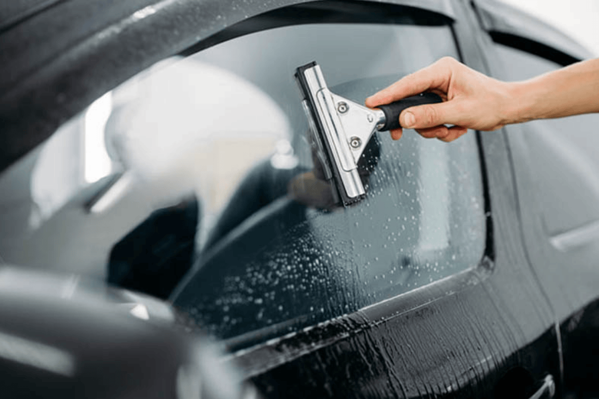 Dán phim cách nhiệt ôtô xe Mercedes chính hãng – Bảo vệ và nâng tầm đẳng cấp 3 Vì sao nên dán phim cách nhiệt ngay khi mua xe Mercedes