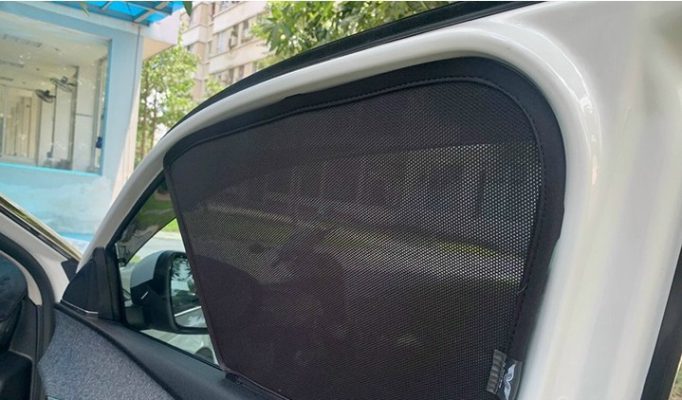 Rèm che nắng cho xe ô tô